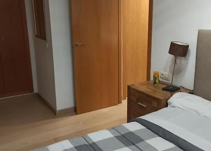Apartamento ático Con 2 Grandes Terrazas Y 2 *